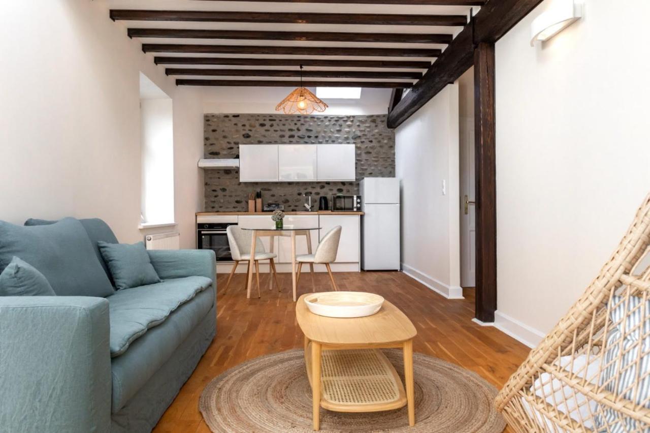 Domaine Mont-Riant A Jurancon Apartment Exterior photo